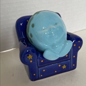 Earth and stars salt and pepper shakers